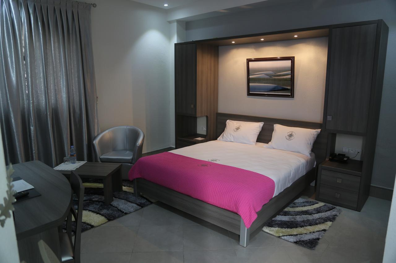 Nouakchott Hotel エクステリア 写真